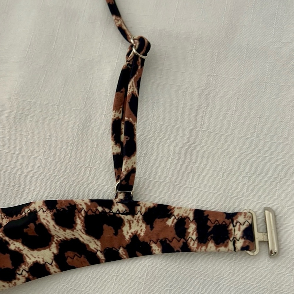 New / Beachsissi / Black & Leopard Bikini - Picture 7 of 12